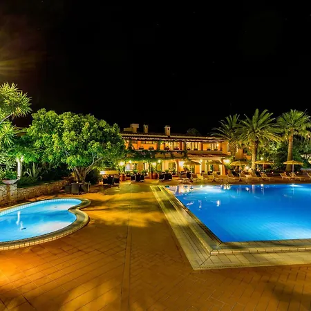 Villaggio Cala Ginepro & Station touristique