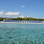Villaggio Cala Ginepro & Resort *