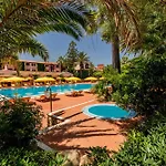 Villaggio Cala Ginepro & 리조트