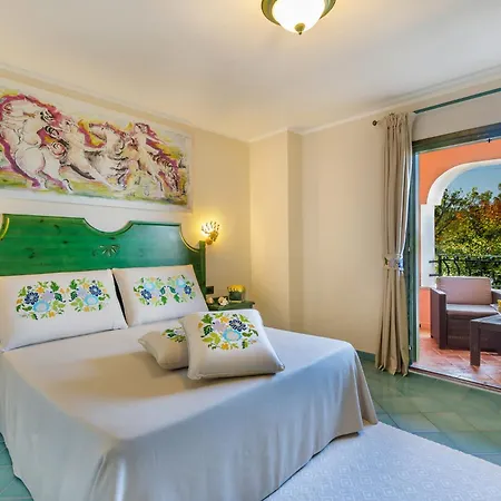 Villaggio Cala Ginepro & 奥罗塞伊
