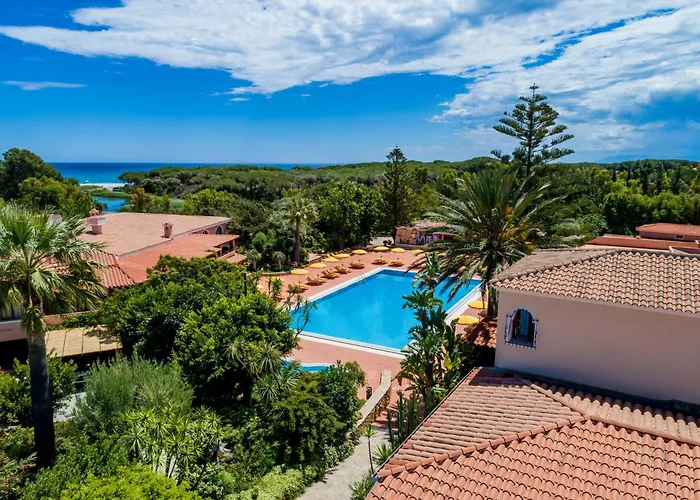 Villaggio Cala Ginepro & * أروسييْ